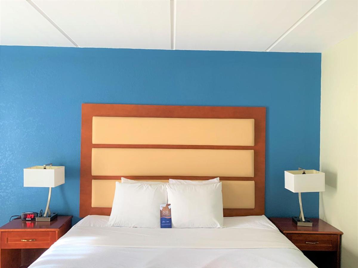 Hotel Baymont By Wyndham Norcross Atlanta Extérieur photo