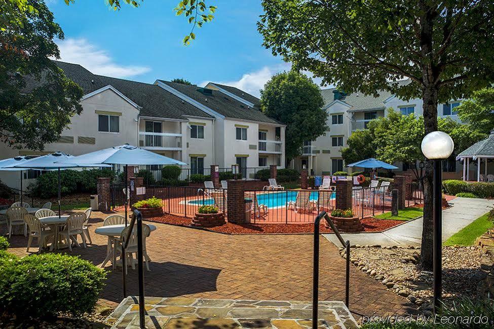 Hotel Baymont By Wyndham Norcross Atlanta Extérieur photo